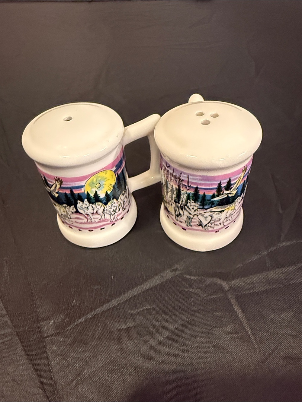 White Ceramic Wolf Scenic Salt and Pepper Shaker Set